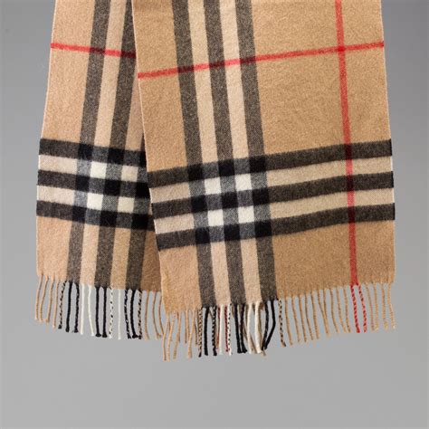 burberry halsduk herr|burberry scarf winter 2024.